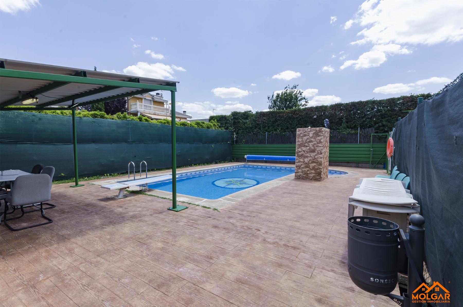 Piscina