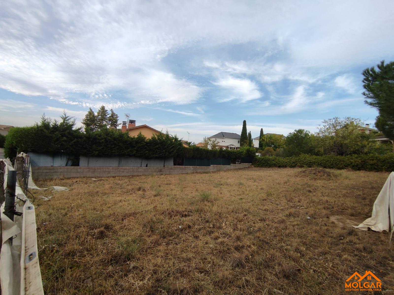 Venta de terreno en El Casar