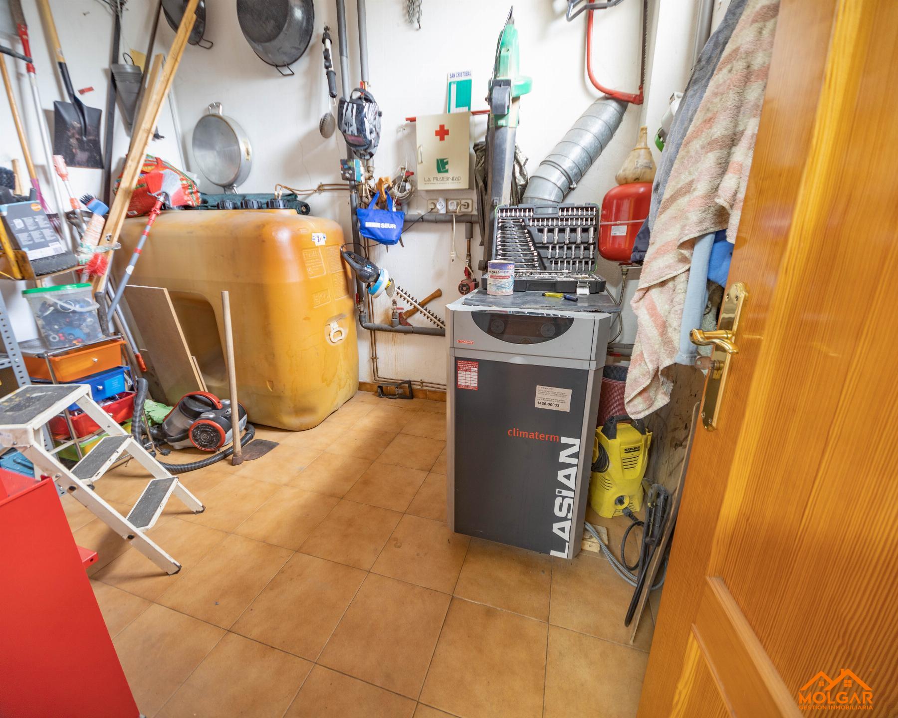 Venta de chalet en Valdeaveruelo