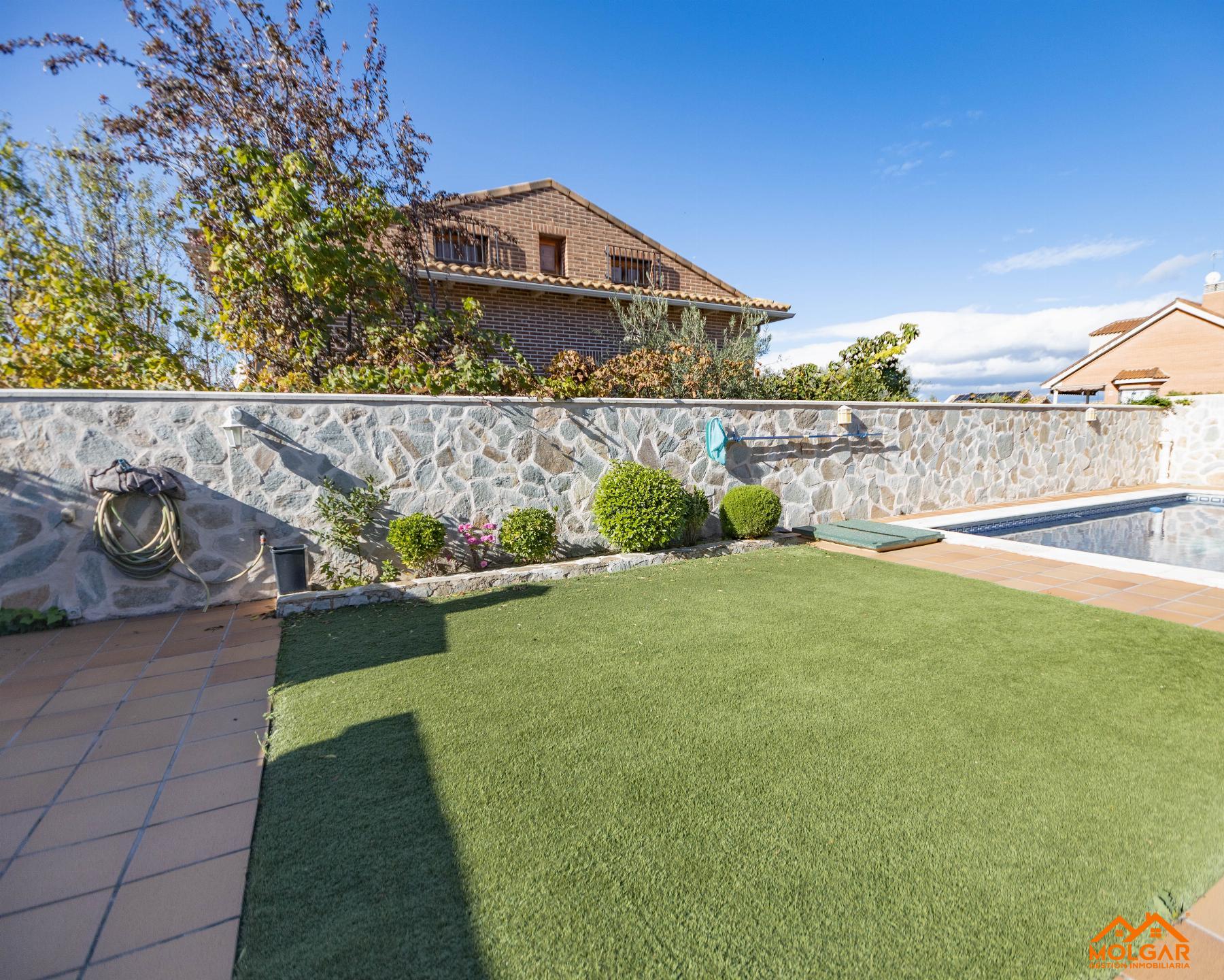 Venta de chalet en Torrejón del Rey