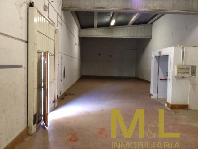 For rent of industrial plant/warehouse in La Pobla de Farnals