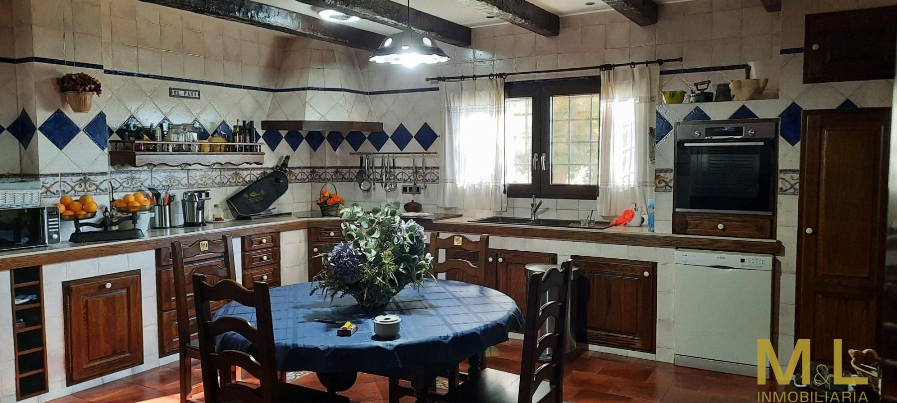 For sale of chalet in Puçol