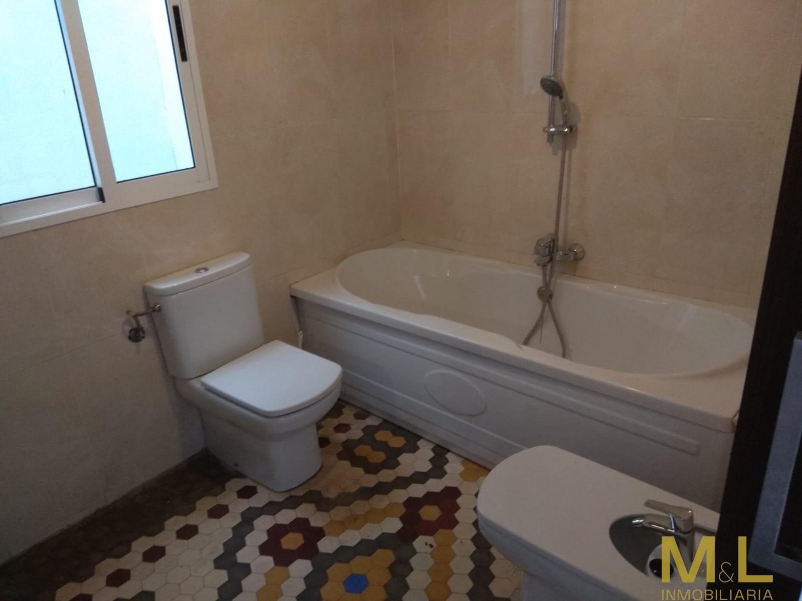 For rent of flat in Valencia