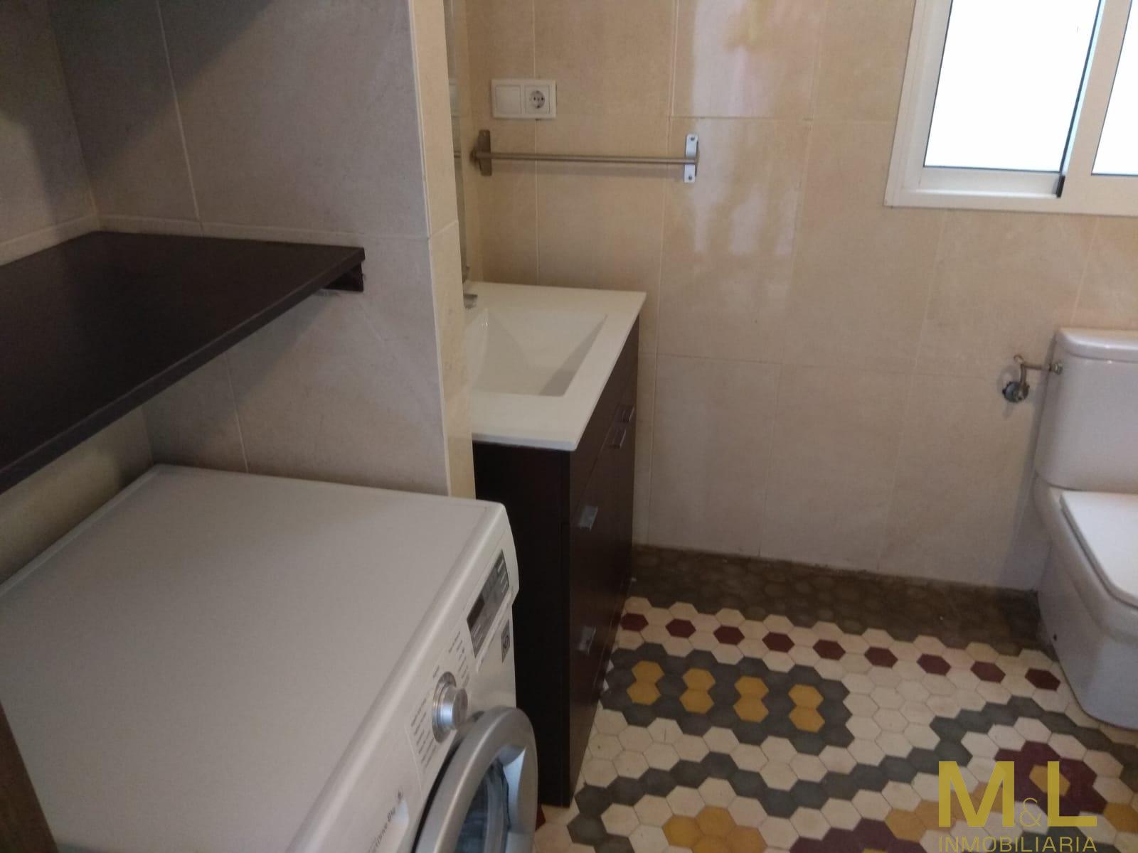 For rent of flat in Valencia