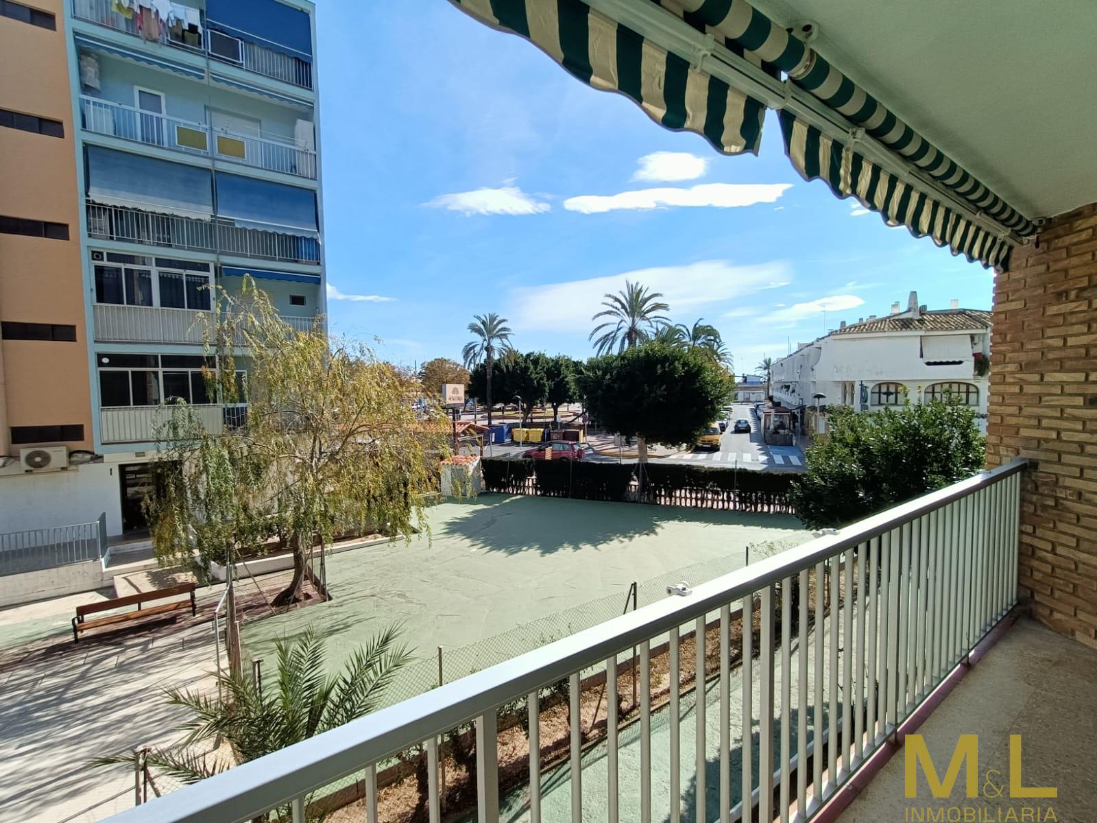 For sale of apartment in La Pobla de Farnals