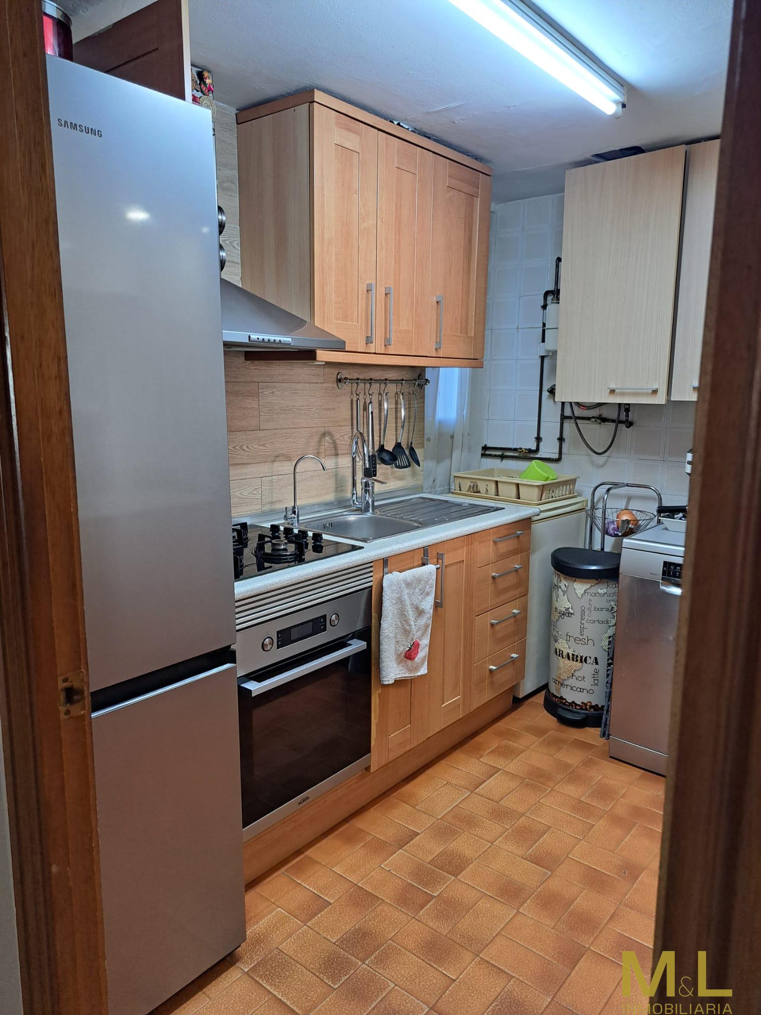 For sale of apartment in La Pobla de Farnals