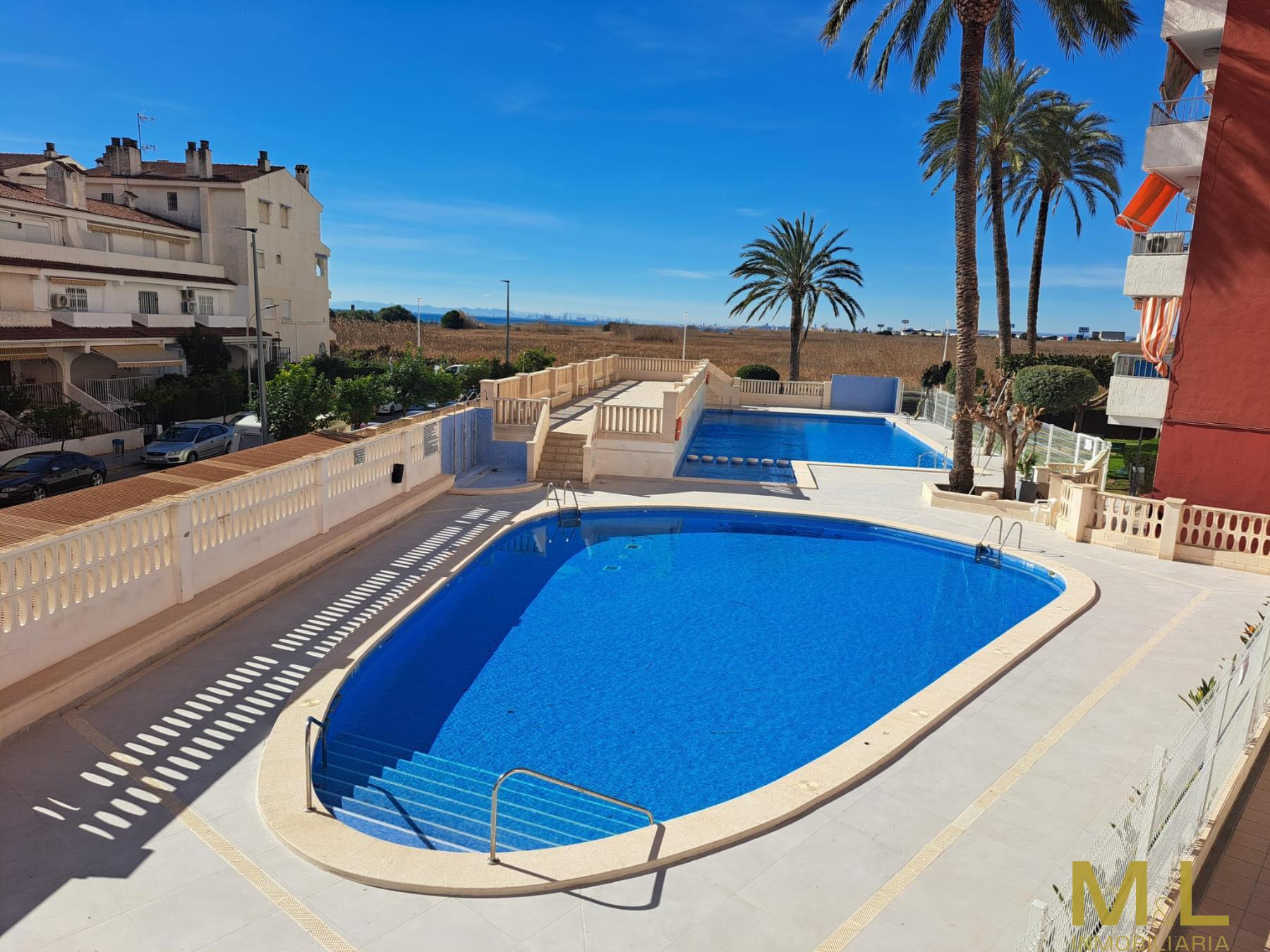 For sale of apartment in La Pobla de Farnals