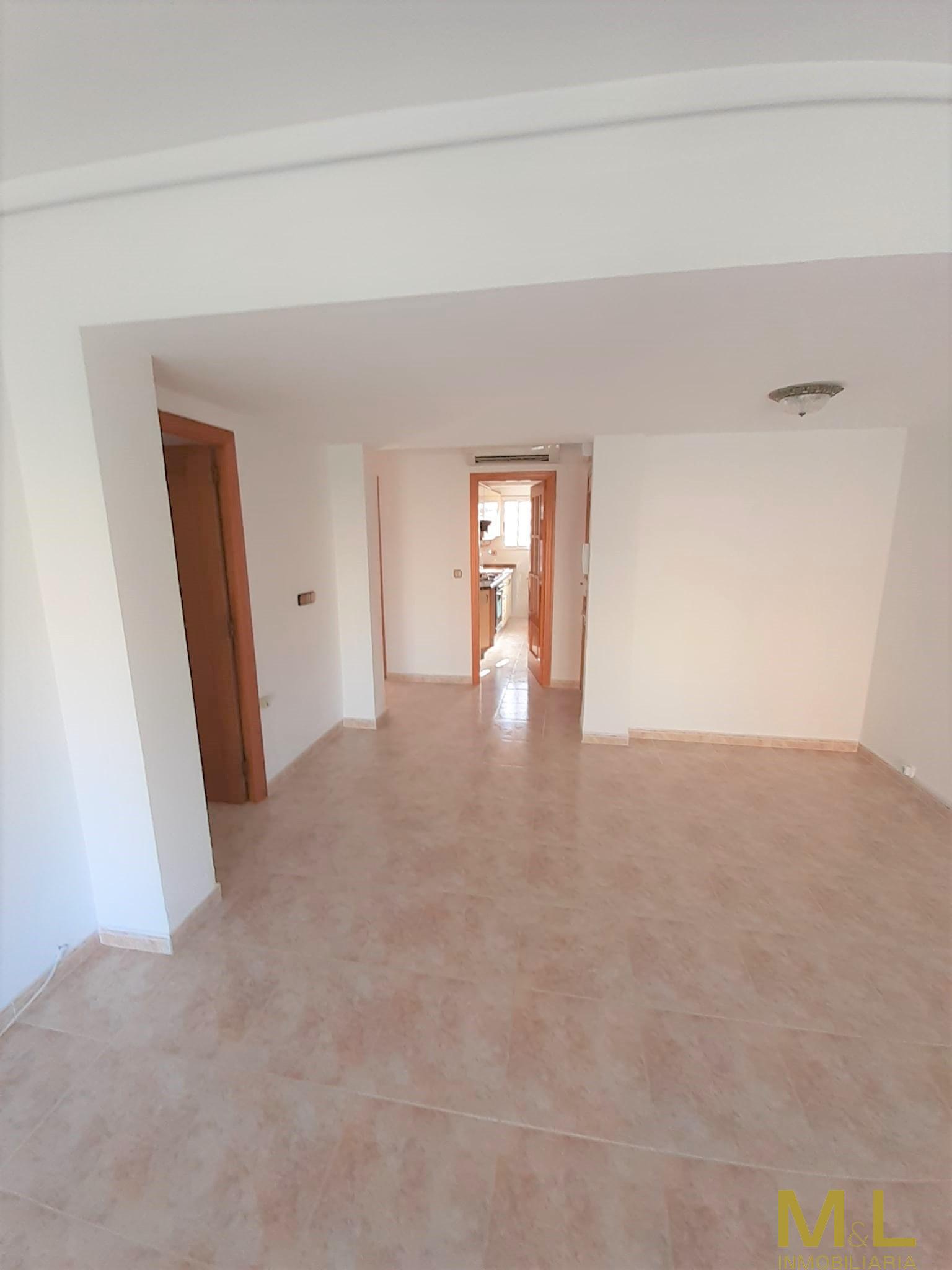For sale of apartment in Puebla de Farnáls