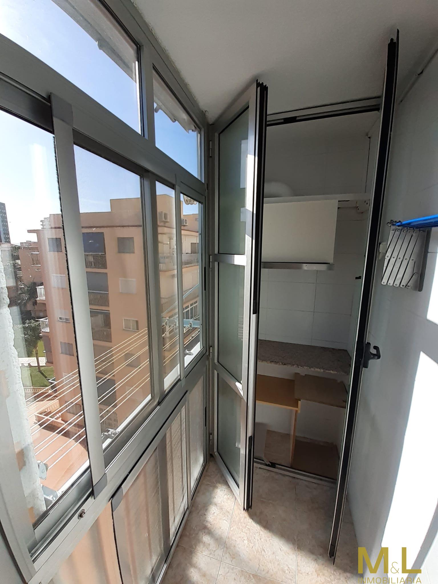 For sale of apartment in Puebla de Farnáls