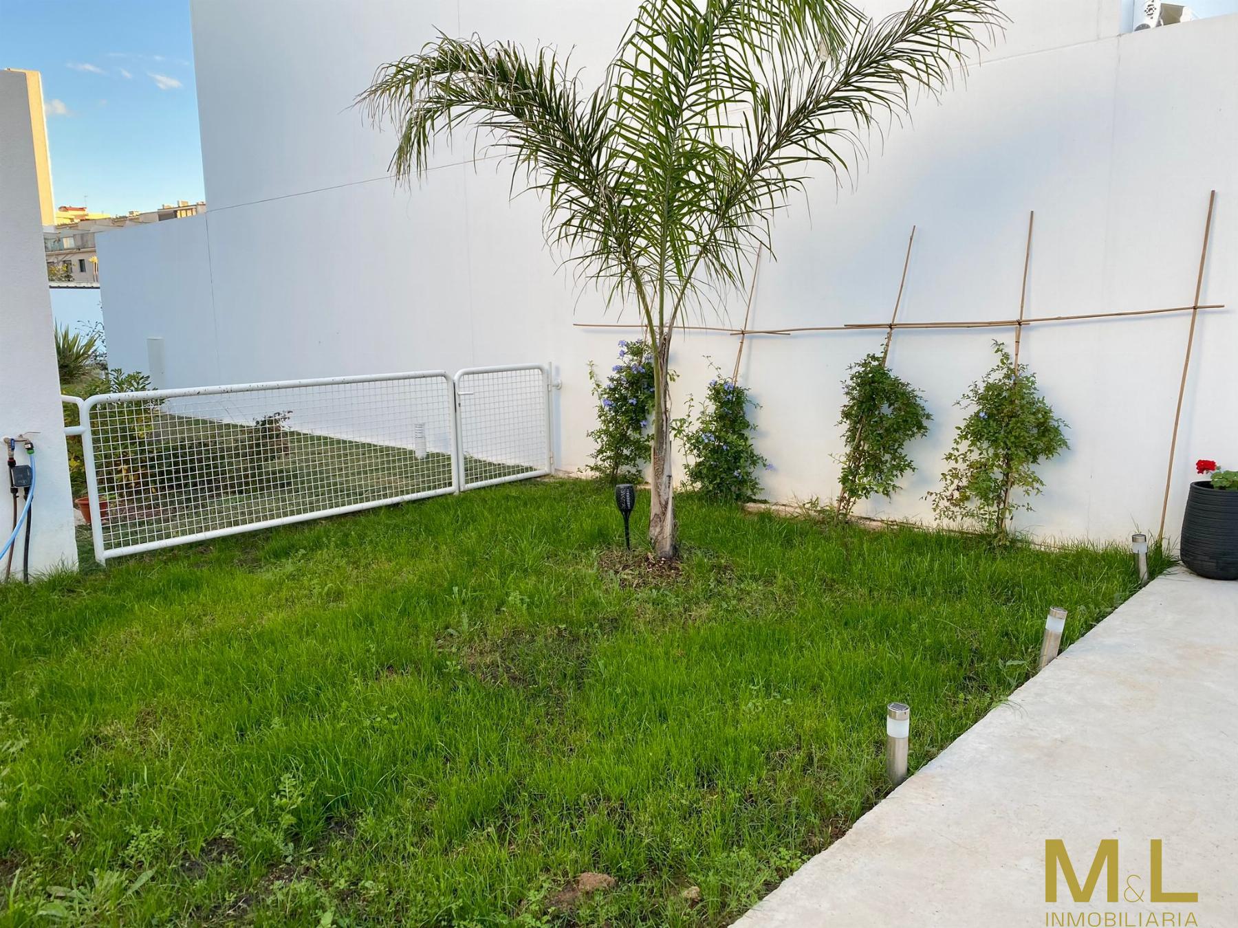 For sale of chalet in La Pobla de Farnals