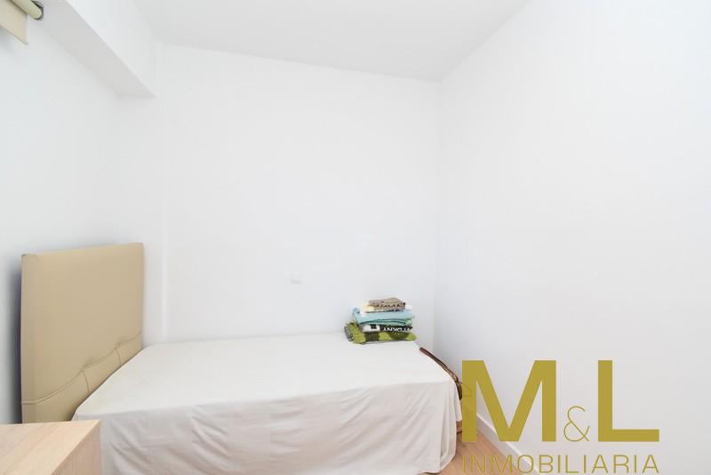 For sale of apartment in Puig