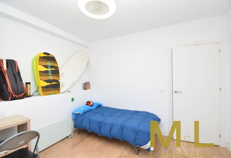 For sale of apartment in Puig