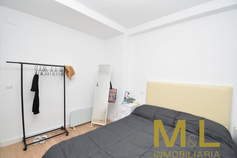 For sale of apartment in Puig