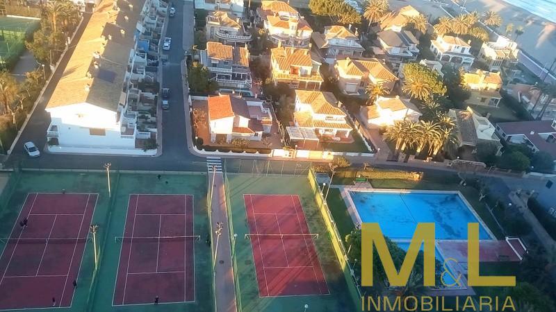 For sale of apartment in Puig