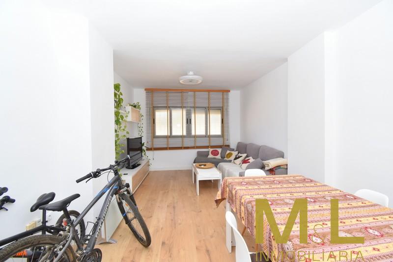 For sale of apartment in Puig