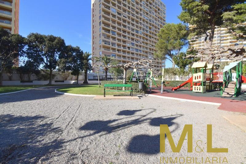 For sale of apartment in Puig