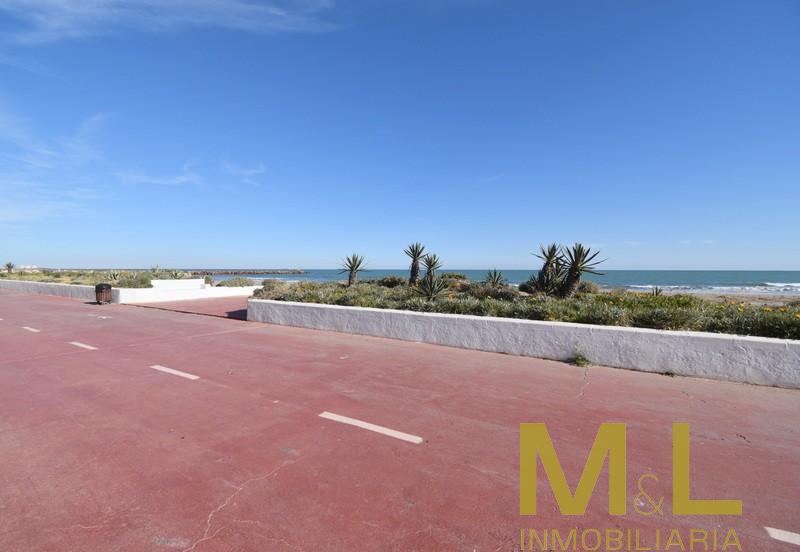 For sale of apartment in Puig