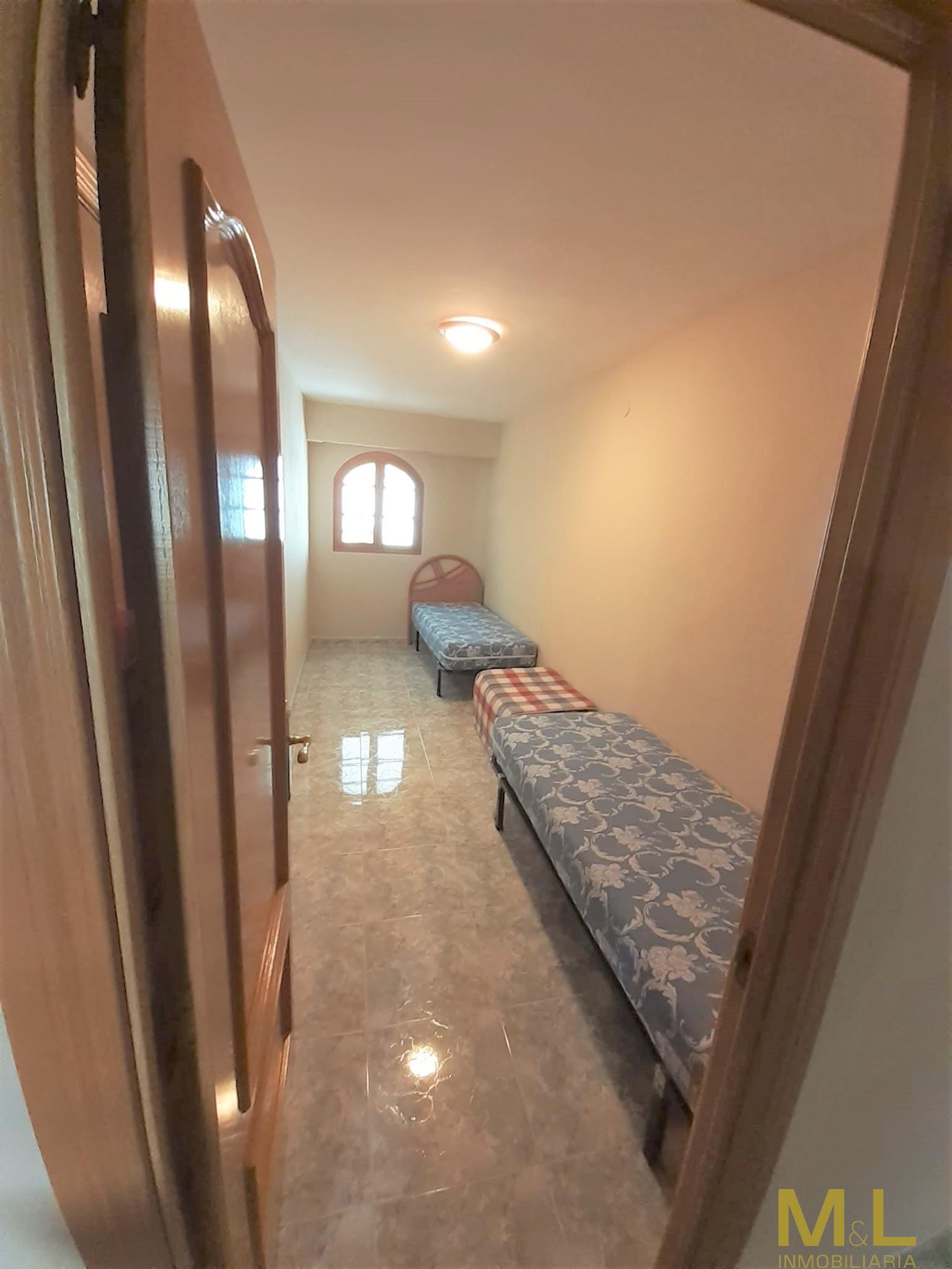 For sale of apartment in Puebla de Farnáls