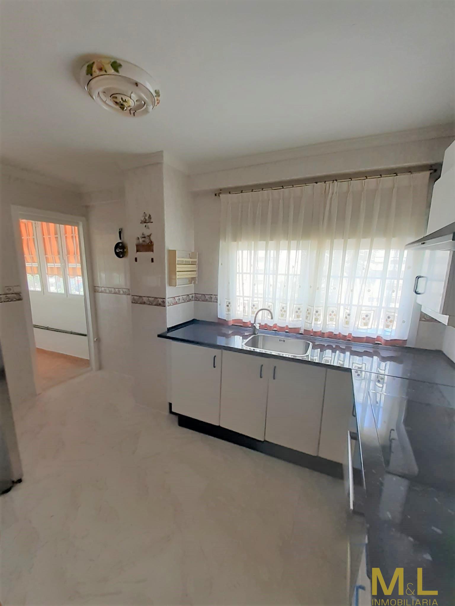 For sale of apartment in Puebla de Farnáls