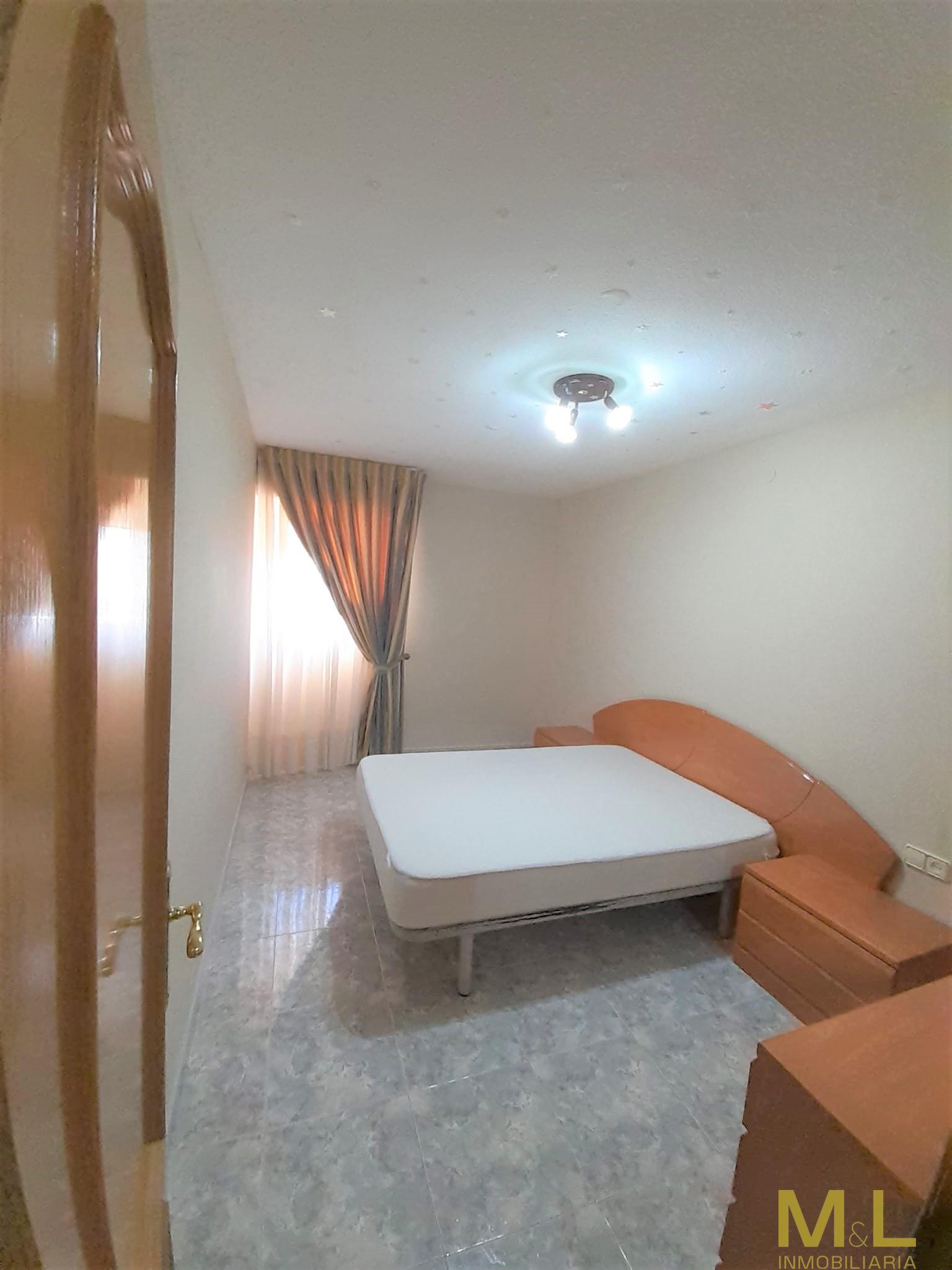 For sale of apartment in Puebla de Farnáls