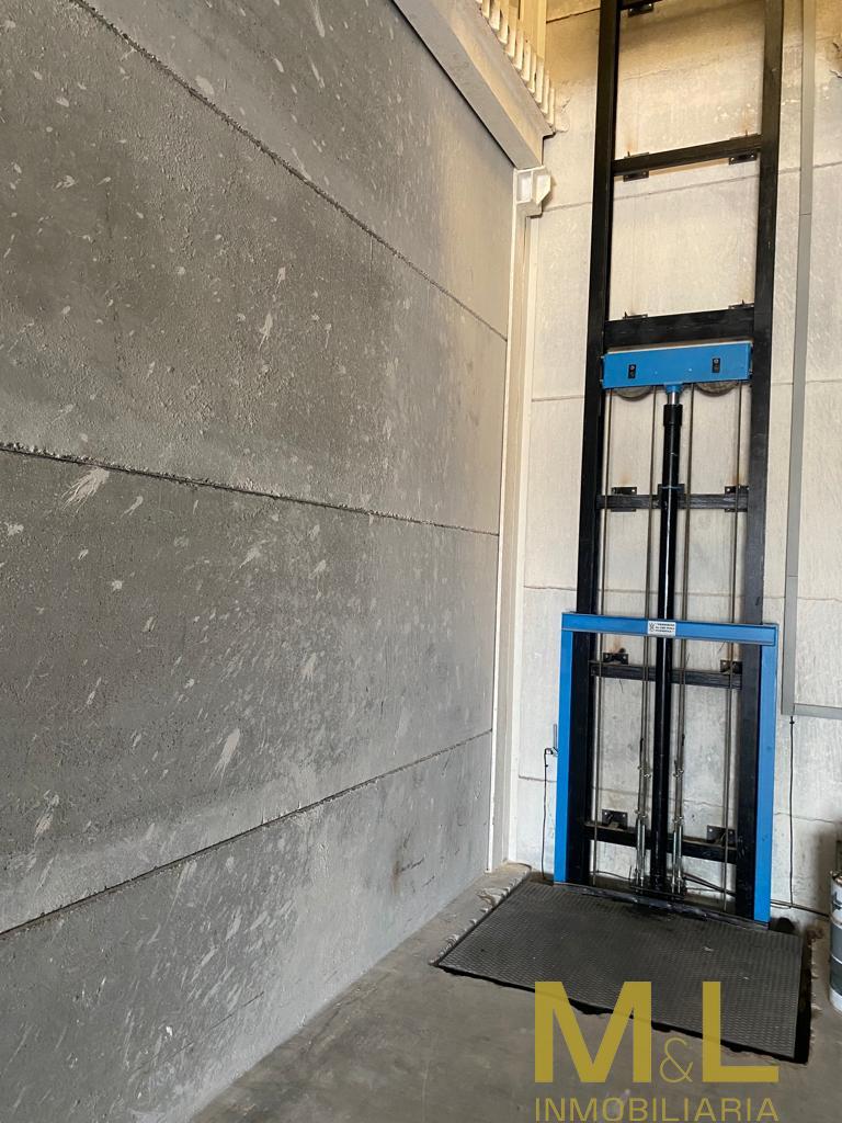 For sale of industrial plant/warehouse in Massamagrell