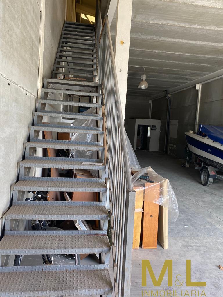 For sale of industrial plant/warehouse in Massamagrell