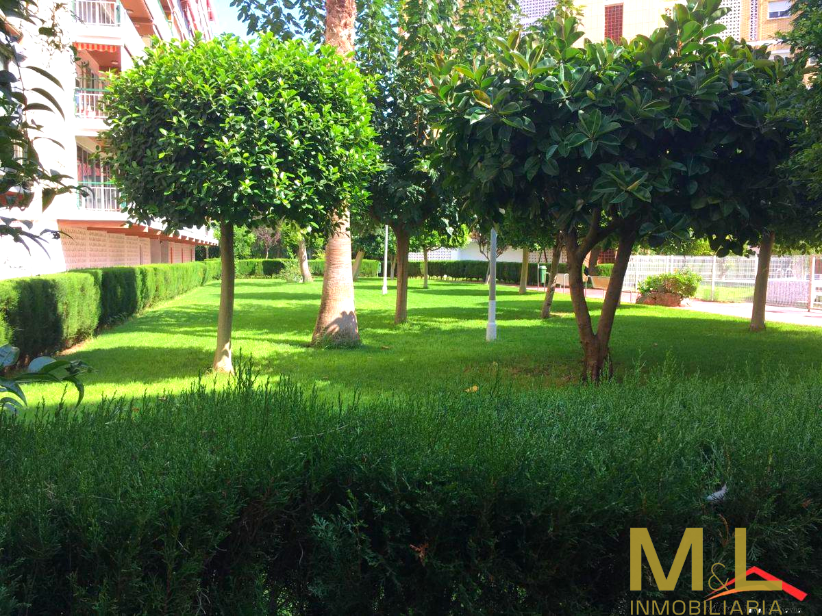 For sale of apartment in La Pobla de Farnals