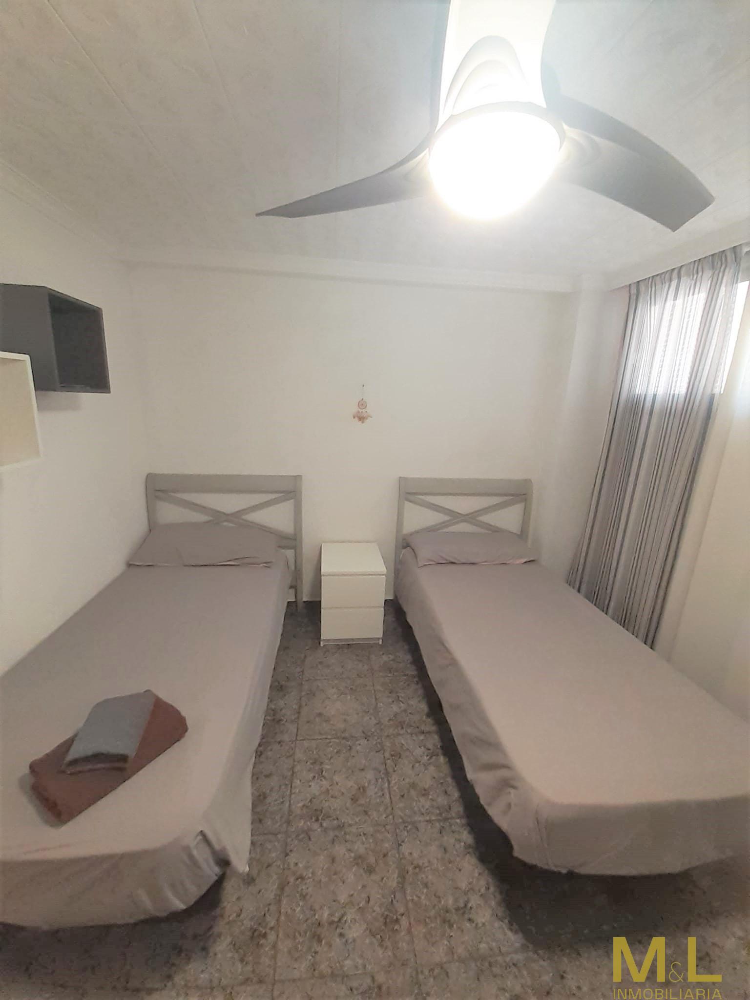 For sale of apartment in La Pobla de Farnals