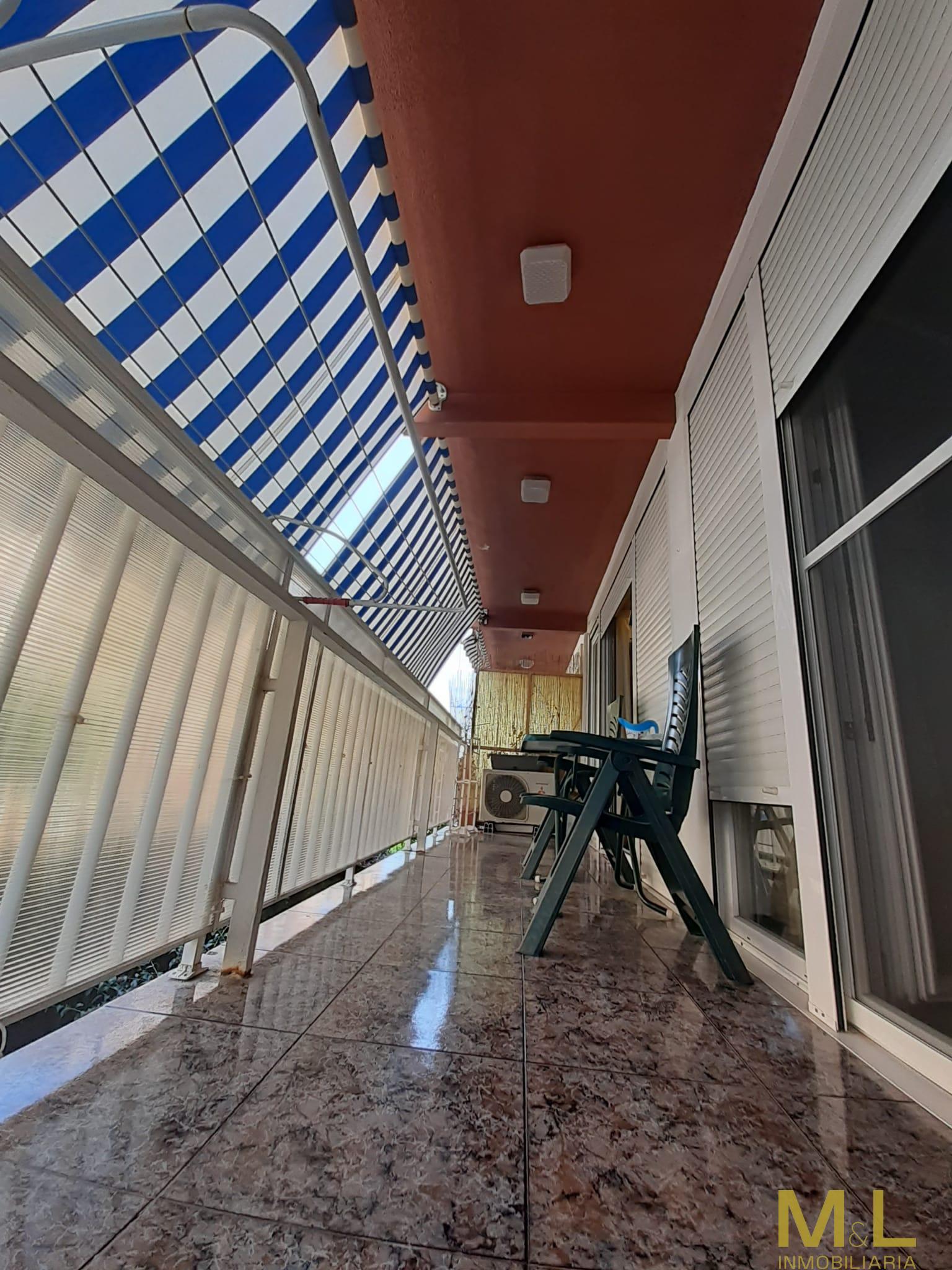 For sale of apartment in La Pobla de Farnals