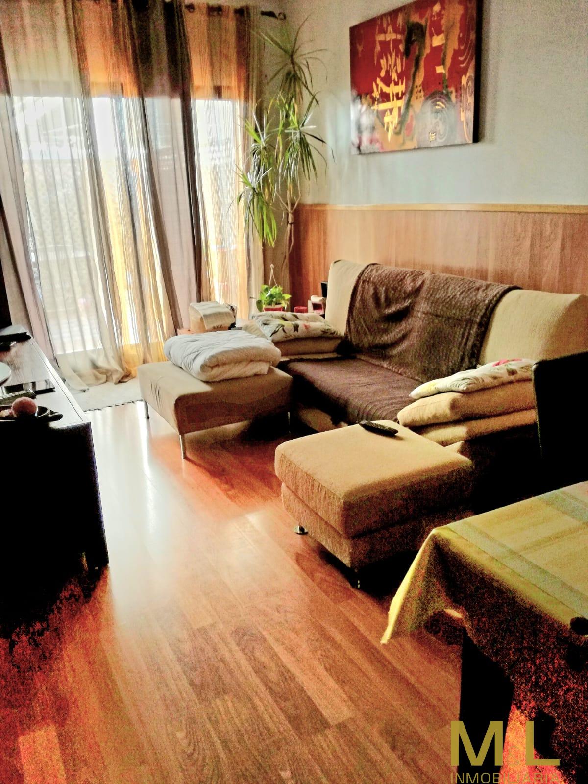 For sale of apartment in Ademuz