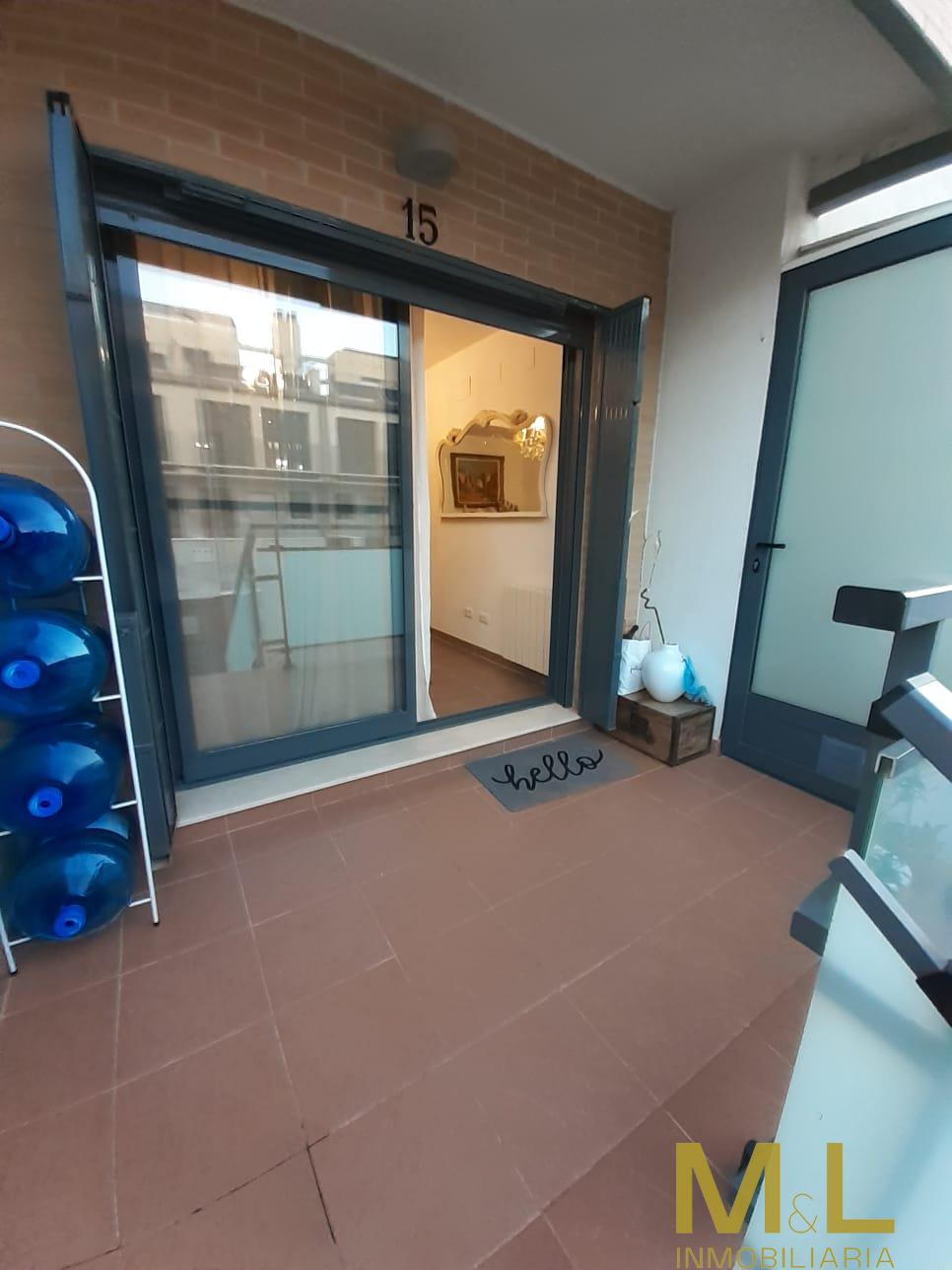 For sale of duplex in La Pobla de Farnals