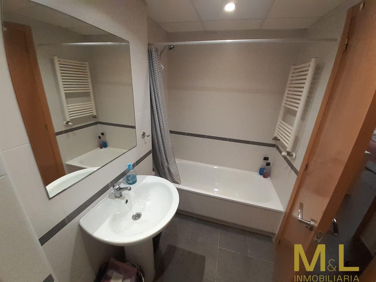 For sale of duplex in La Pobla de Farnals