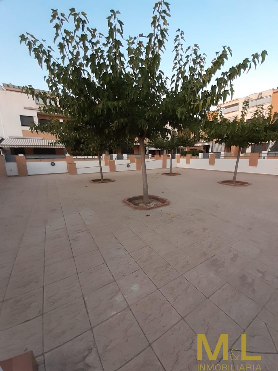 For sale of duplex in La Pobla de Farnals
