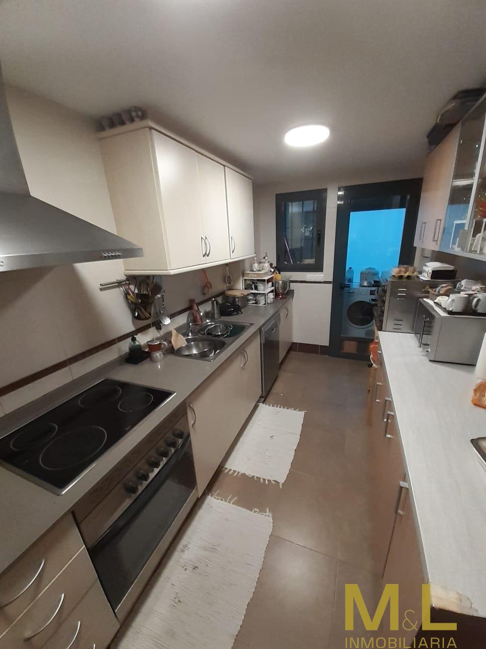 For sale of duplex in La Pobla de Farnals