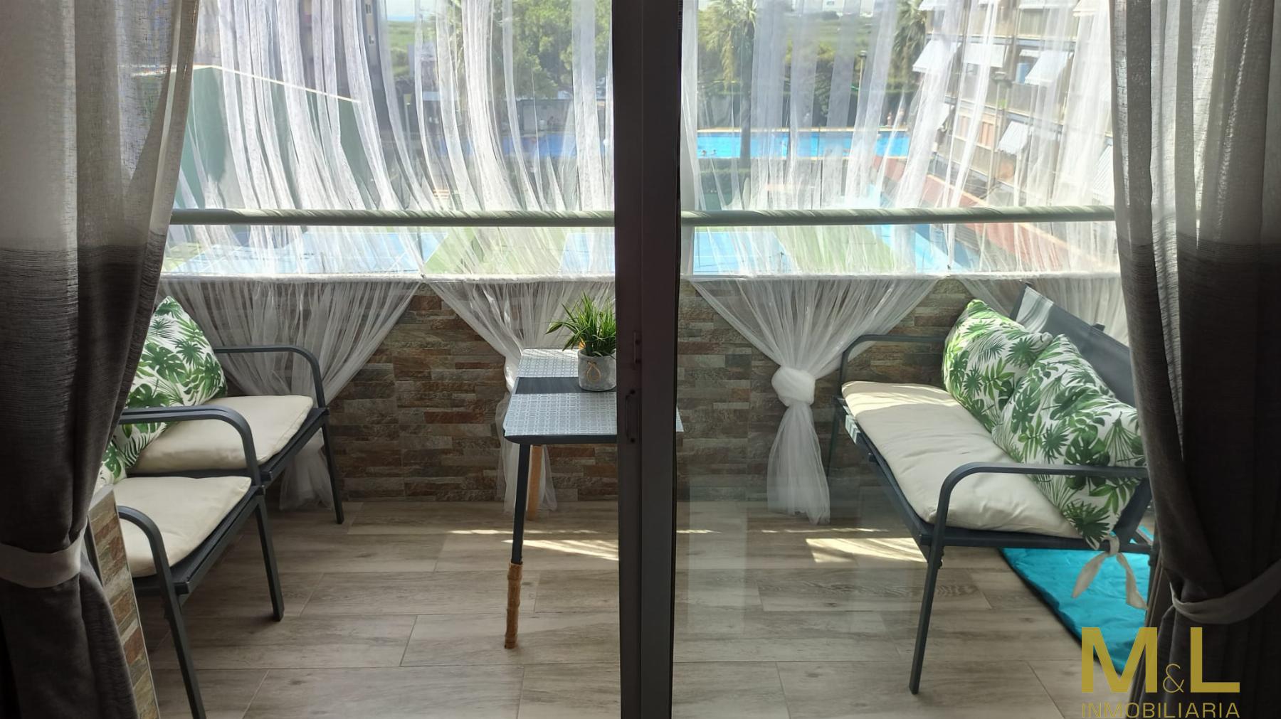 For sale of apartment in La Pobla de Farnals
