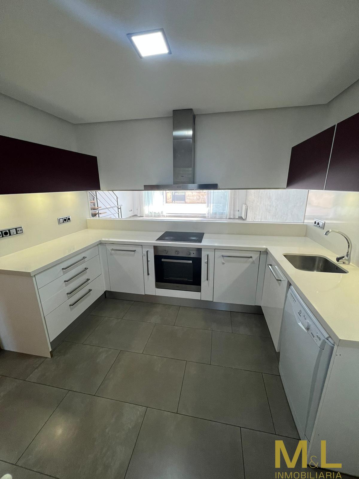 For sale of apartment in La Pobla de Farnals