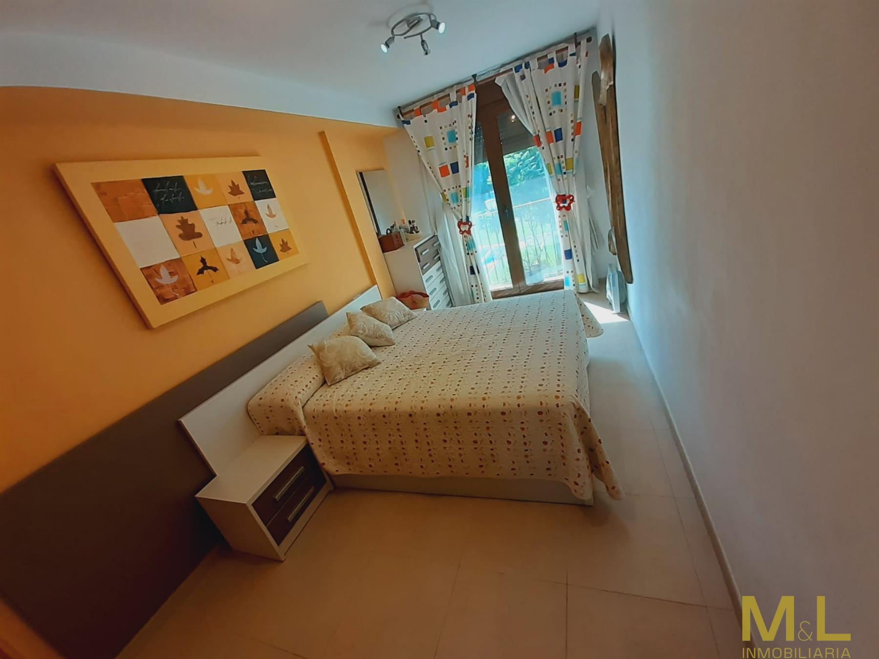 For sale of duplex in La Pobla de Farnals