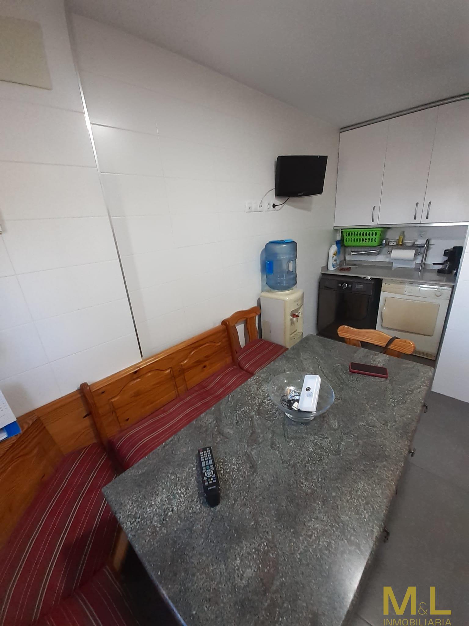 For sale of duplex in La Pobla de Farnals