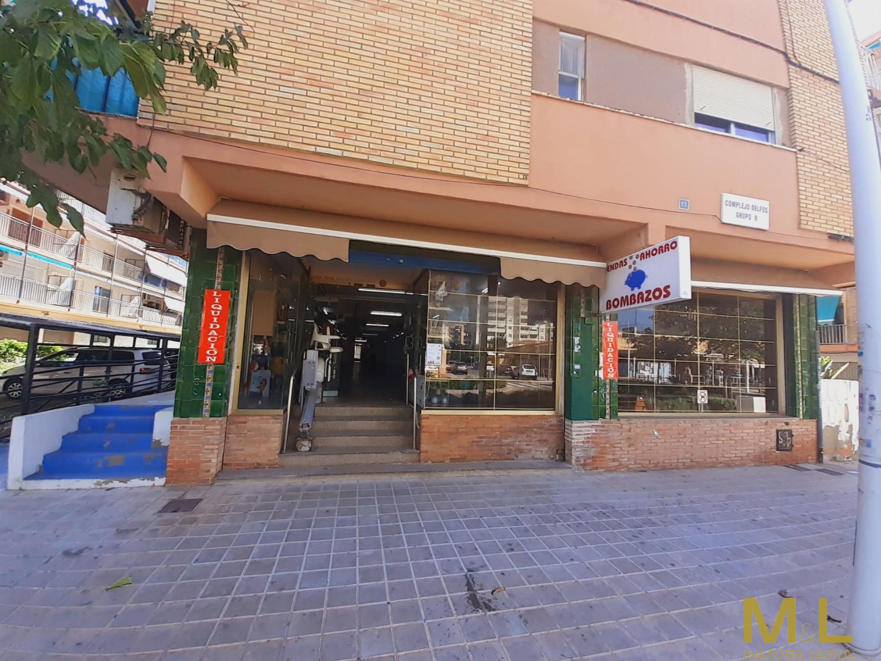 For rent of commercial in La Pobla de Farnals