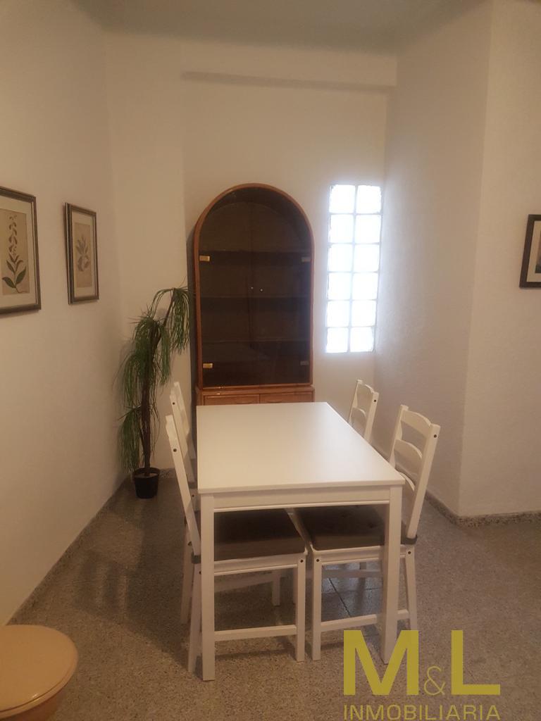 For sale of flat in Valencia