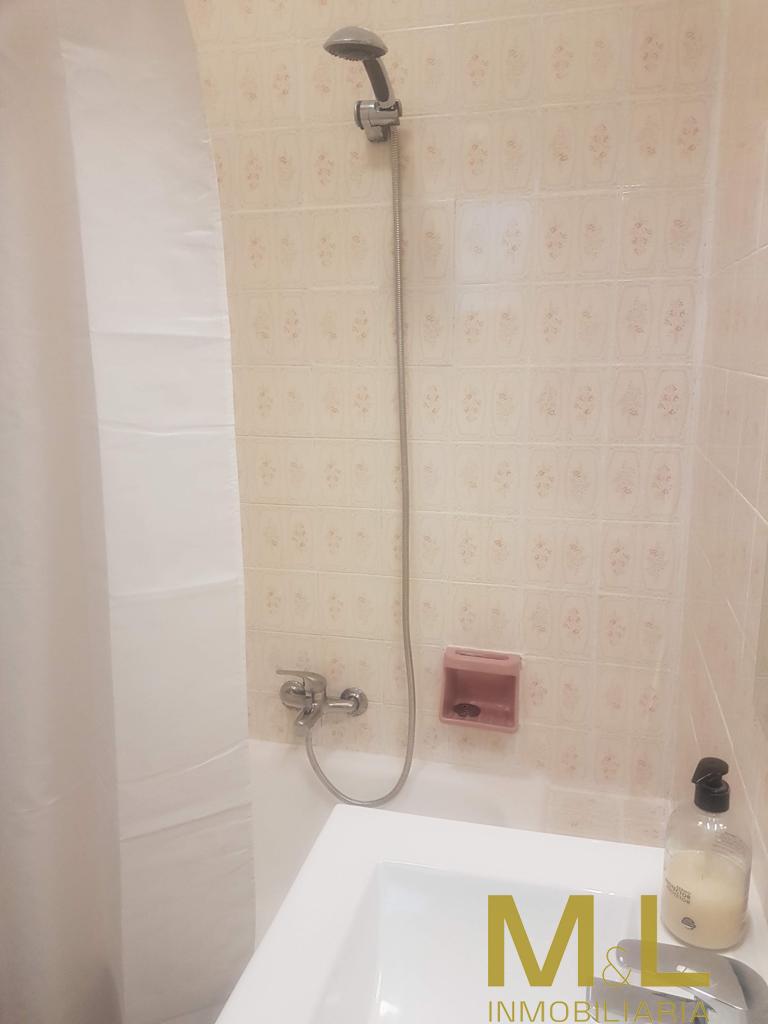 For sale of flat in Valencia