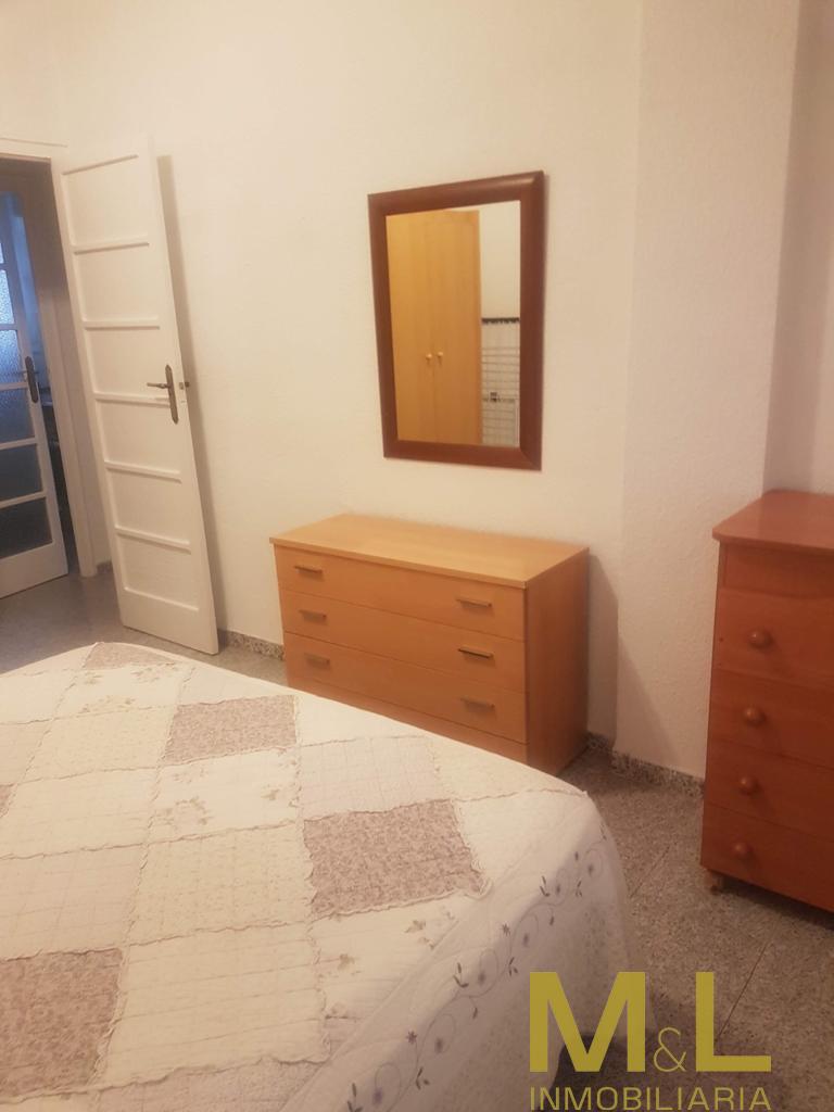 For sale of flat in Valencia