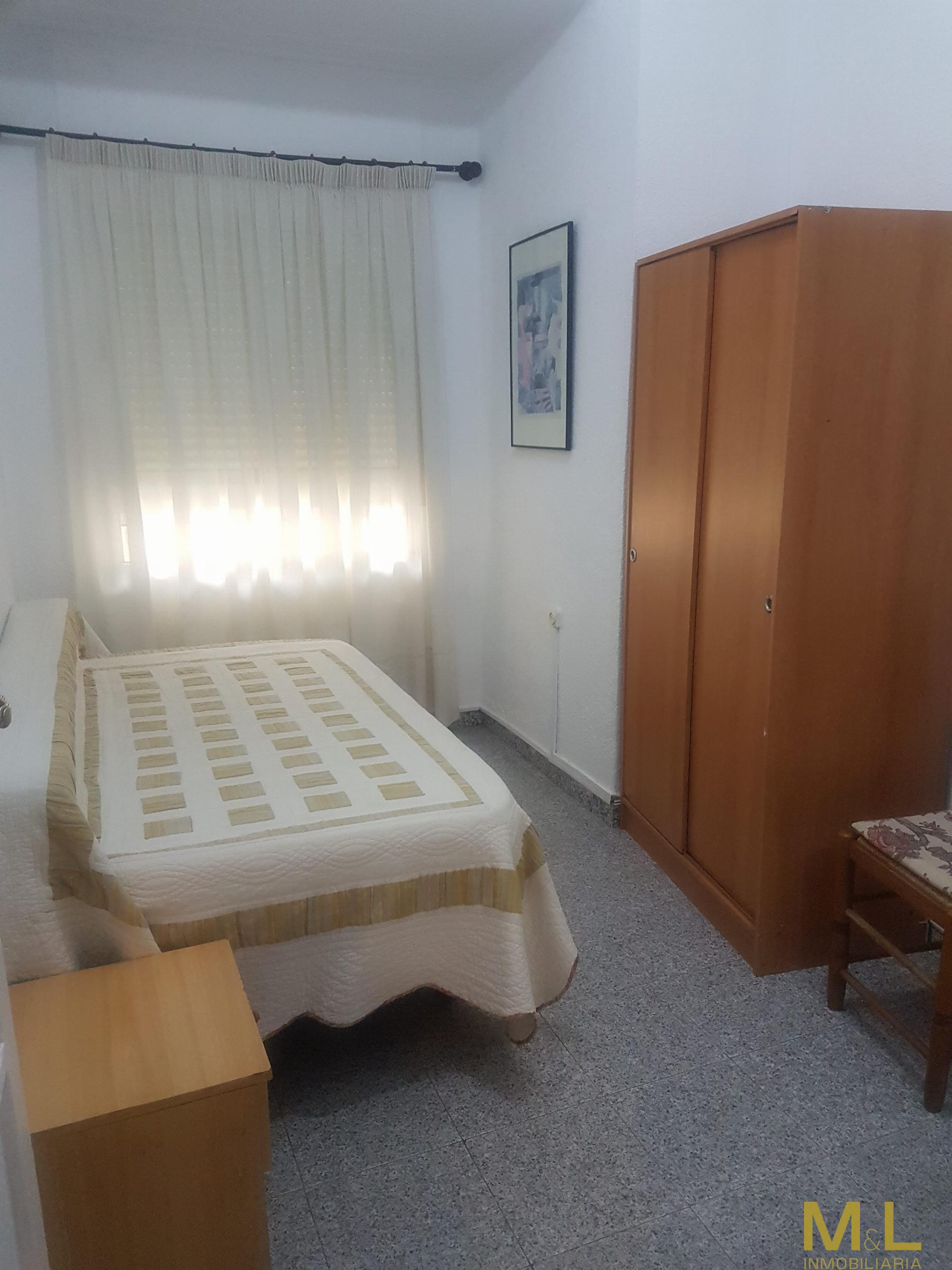 For sale of flat in Valencia