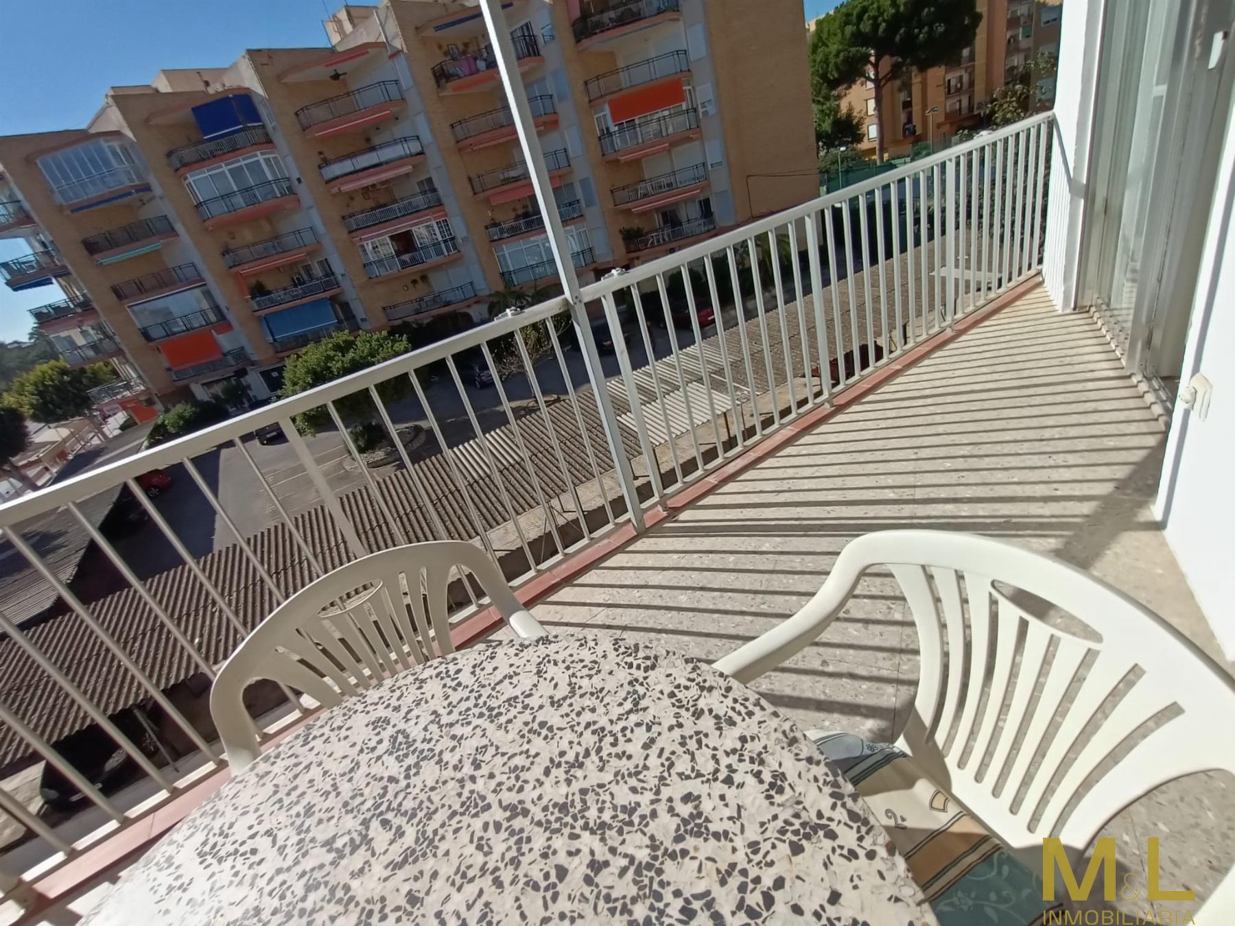 For sale of apartment in La Pobla de Farnals
