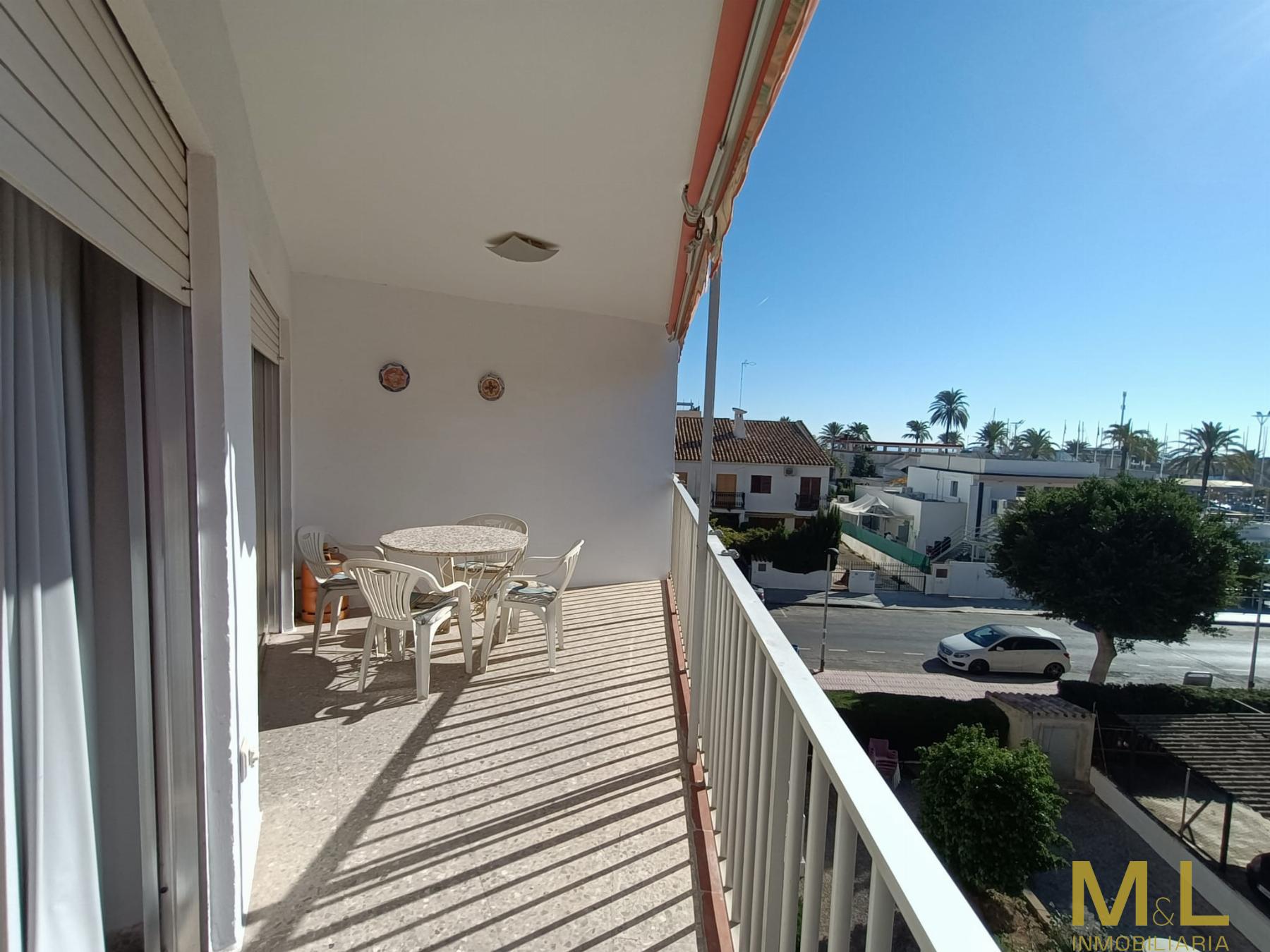 For sale of apartment in La Pobla de Farnals