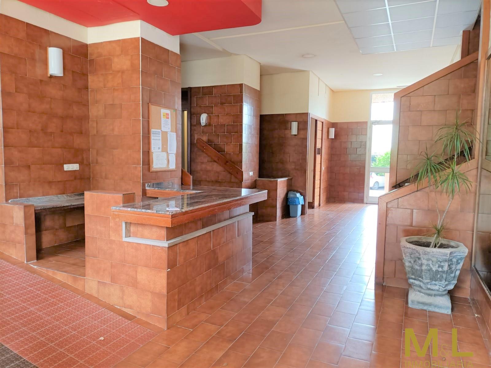 For sale of apartment in La Pobla de Farnals