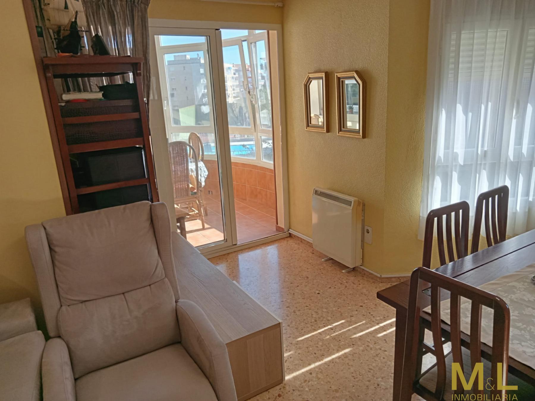For sale of apartment in La Pobla de Farnals