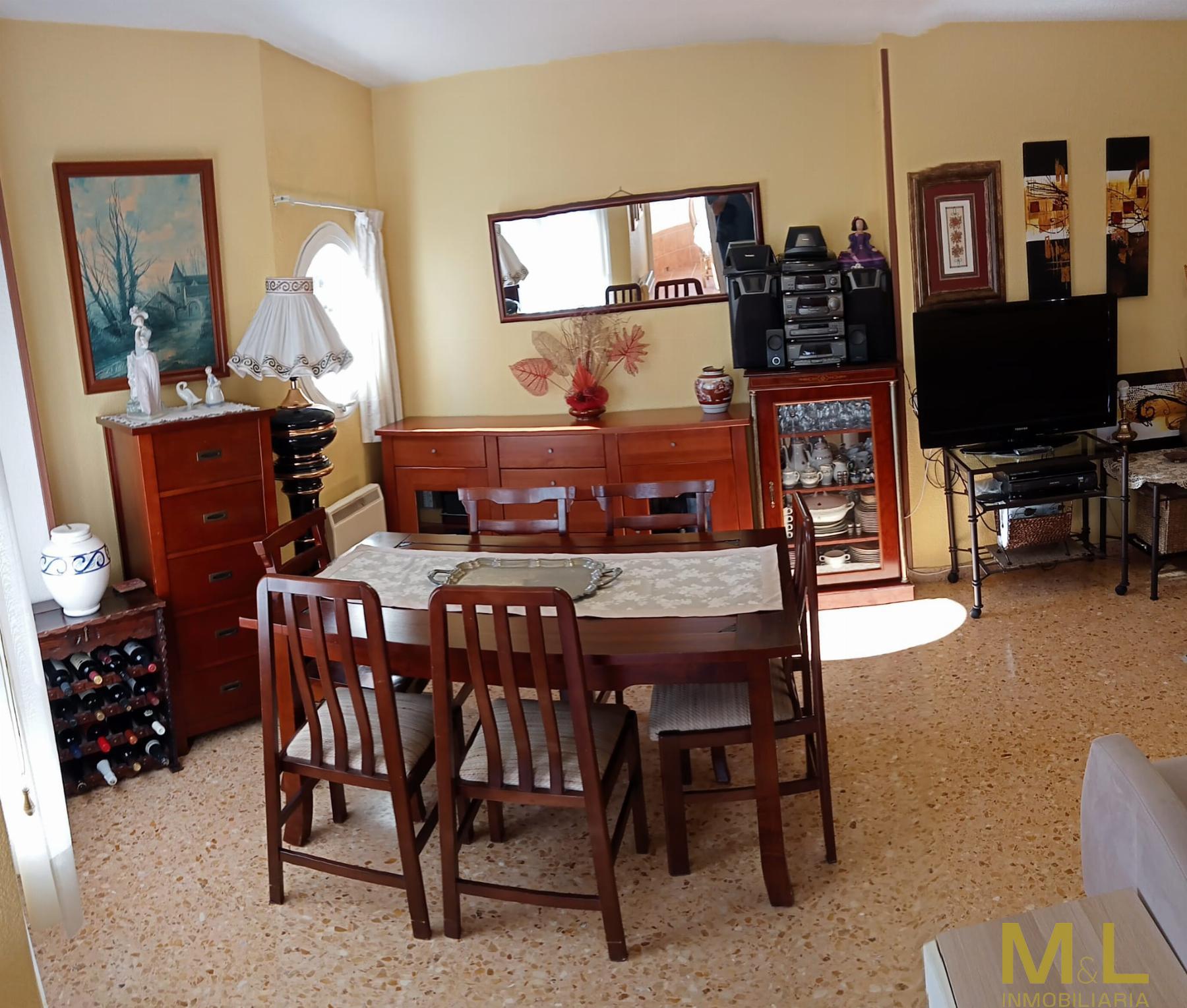 For sale of apartment in La Pobla de Farnals