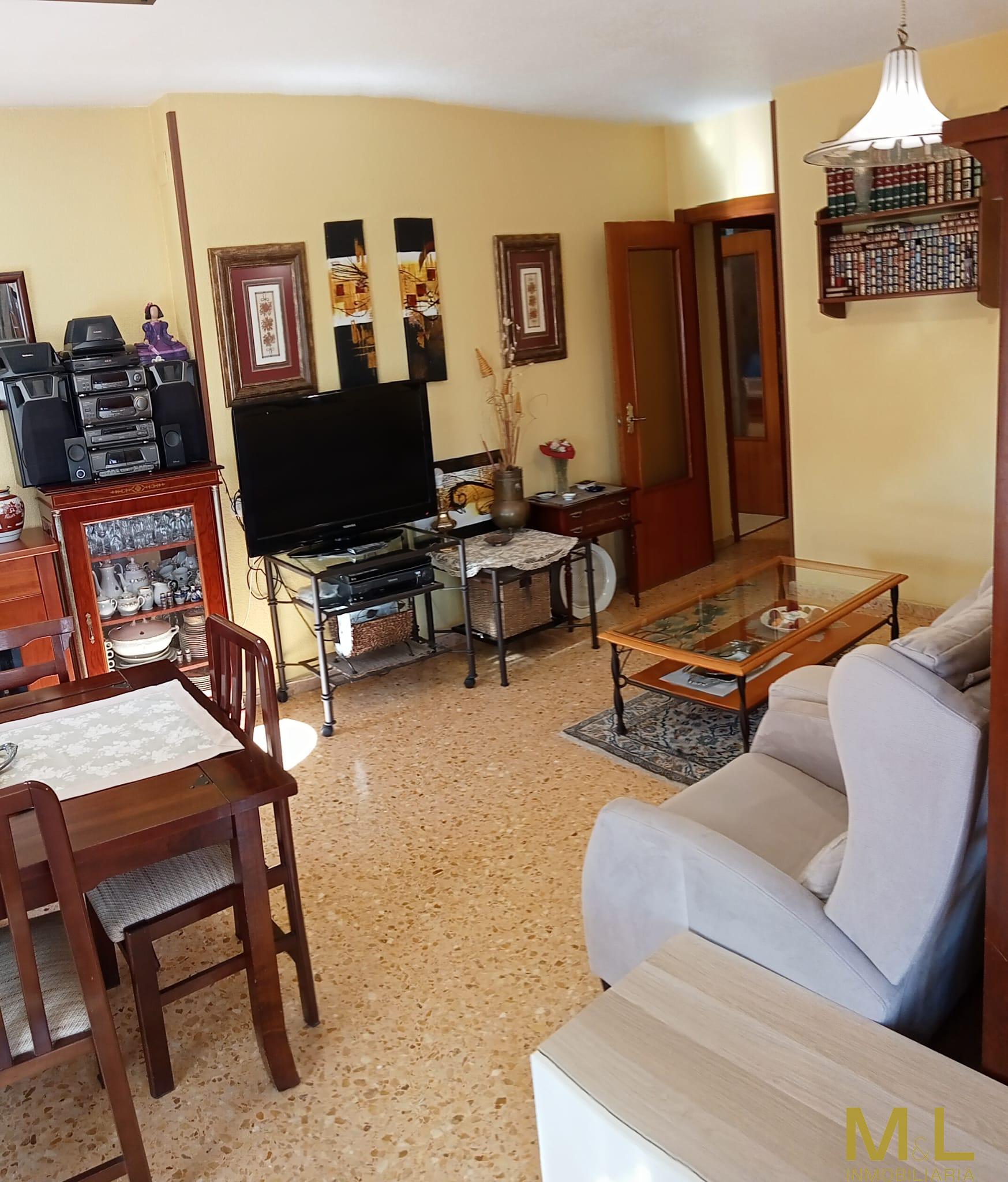 For sale of apartment in La Pobla de Farnals