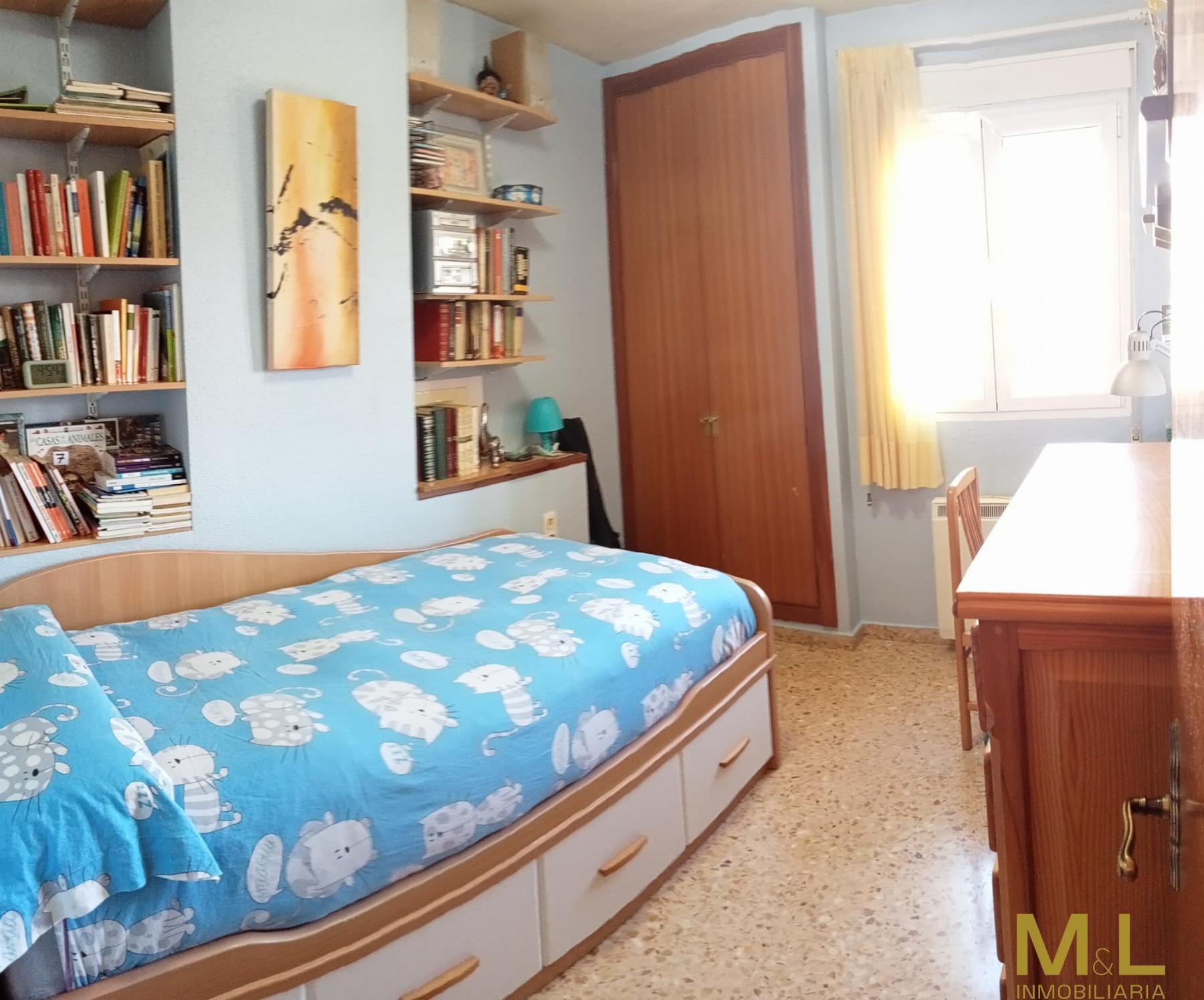 For sale of apartment in La Pobla de Farnals